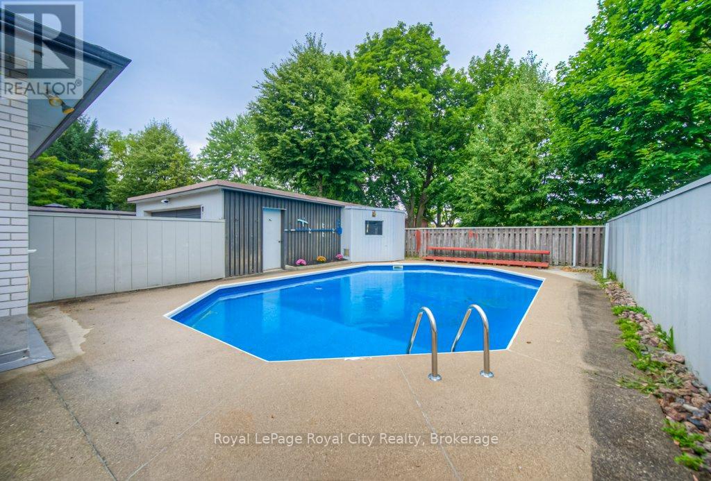 Photo 39 of 36 Argyle Drive, Guelph ON