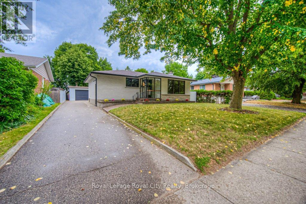 Photo 5 of 36 Argyle Drive, Guelph ON