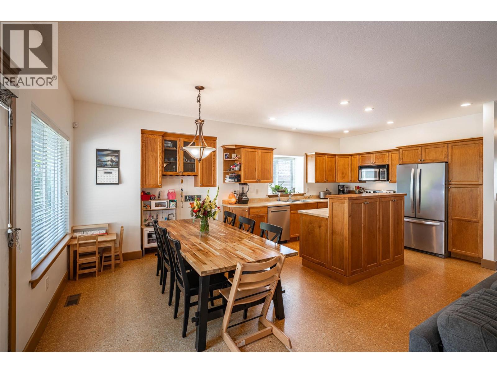 3774 Glover Avenue, Armstrong