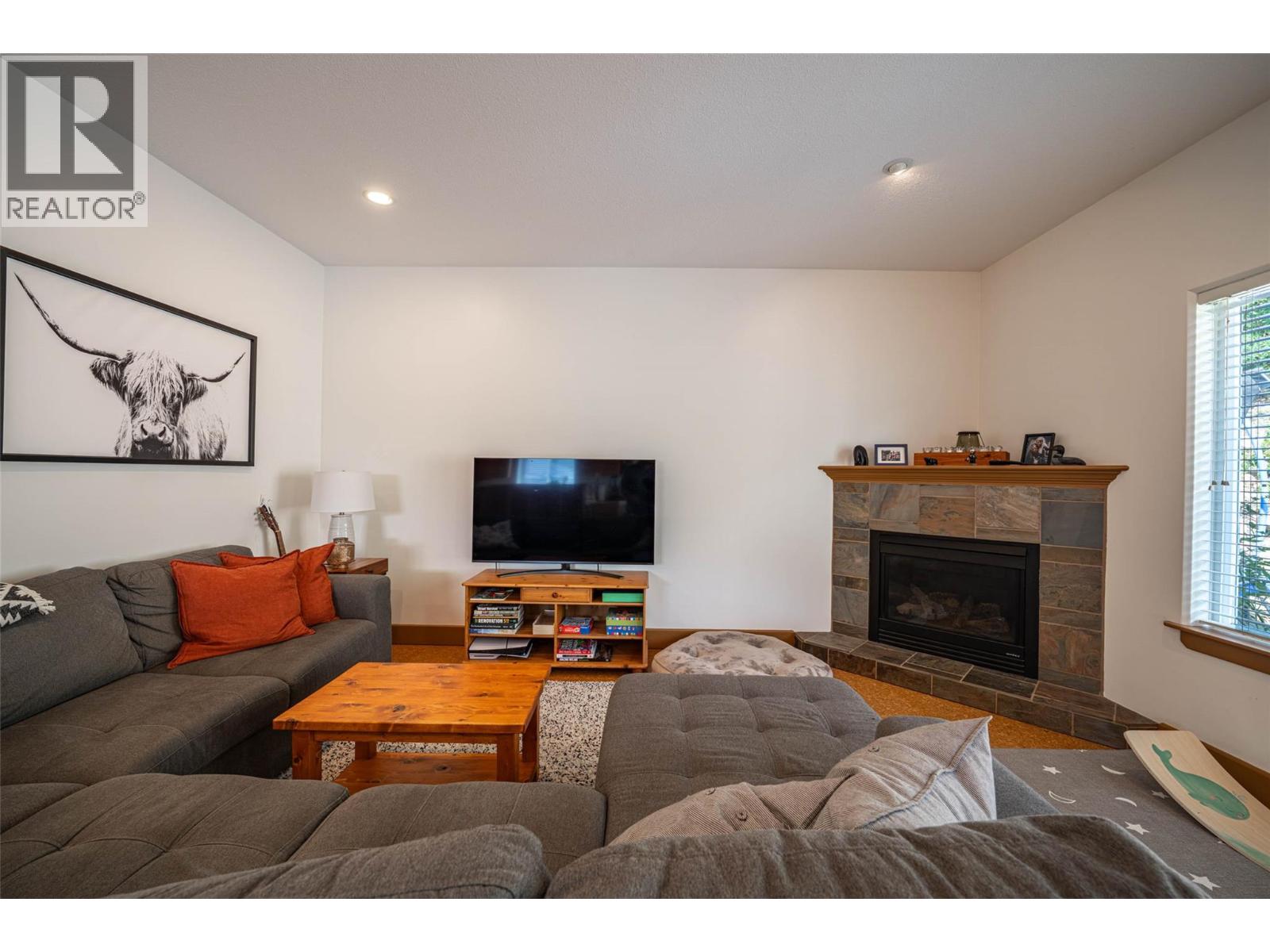 3774 Glover Avenue, Armstrong