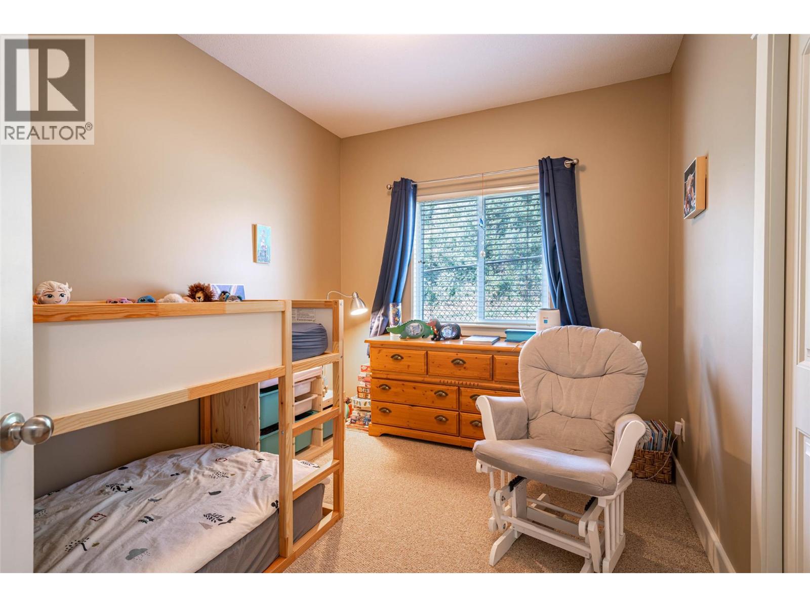 3774 Glover Avenue, Armstrong