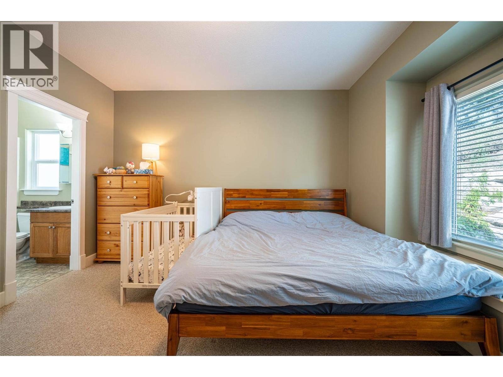 3774 Glover Avenue, Armstrong