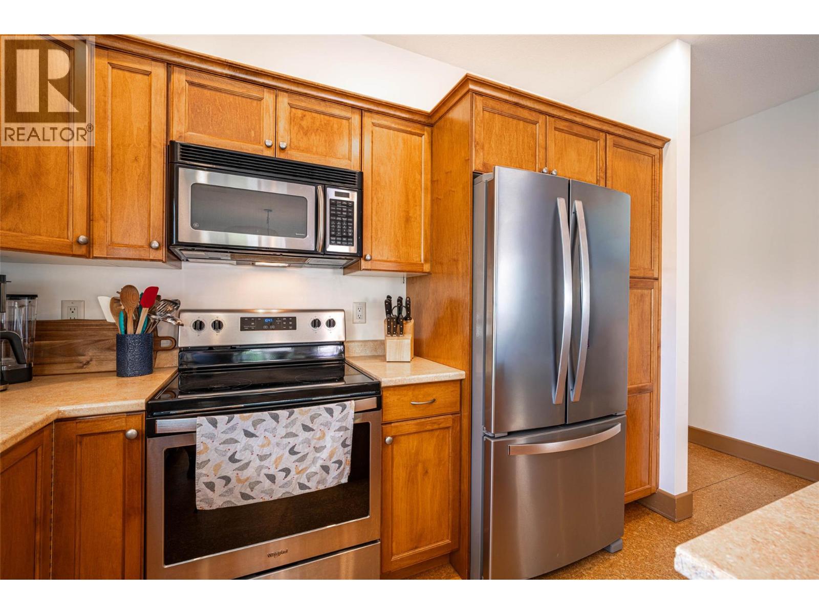 3774 Glover Avenue, Armstrong