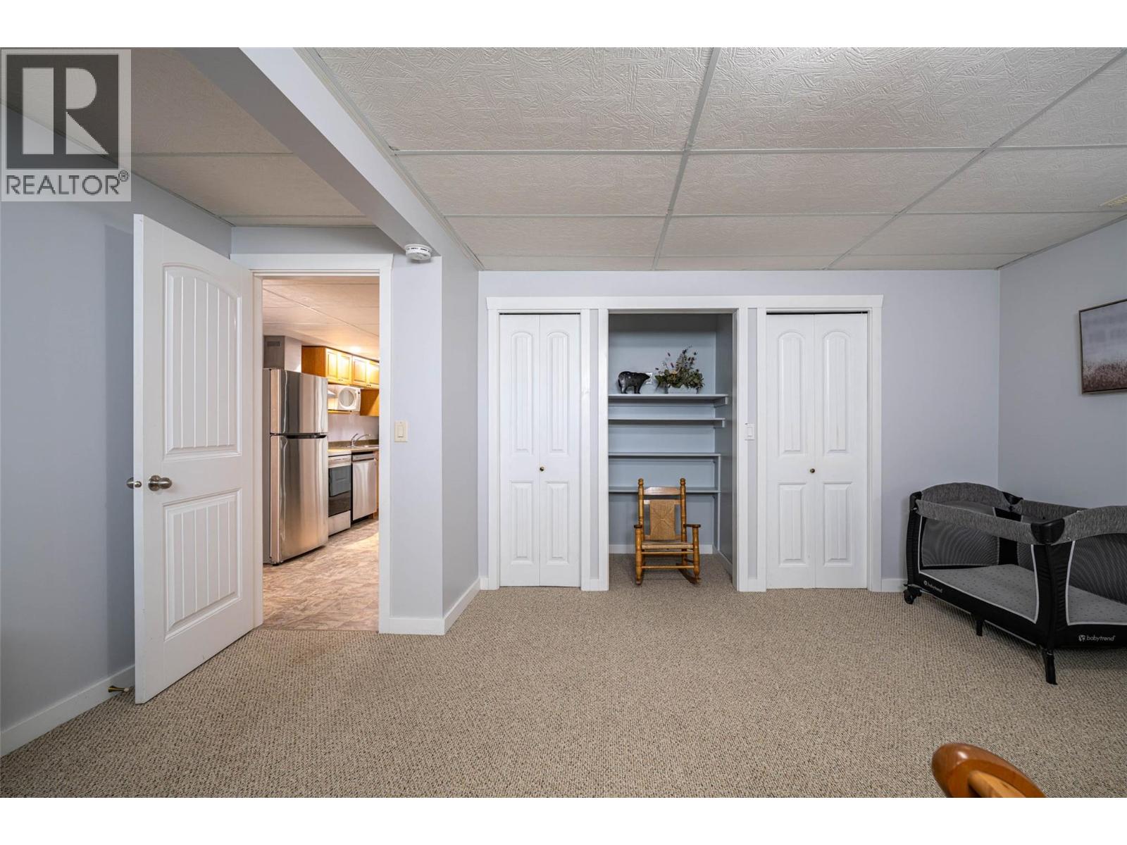 3774 Glover Avenue, Armstrong