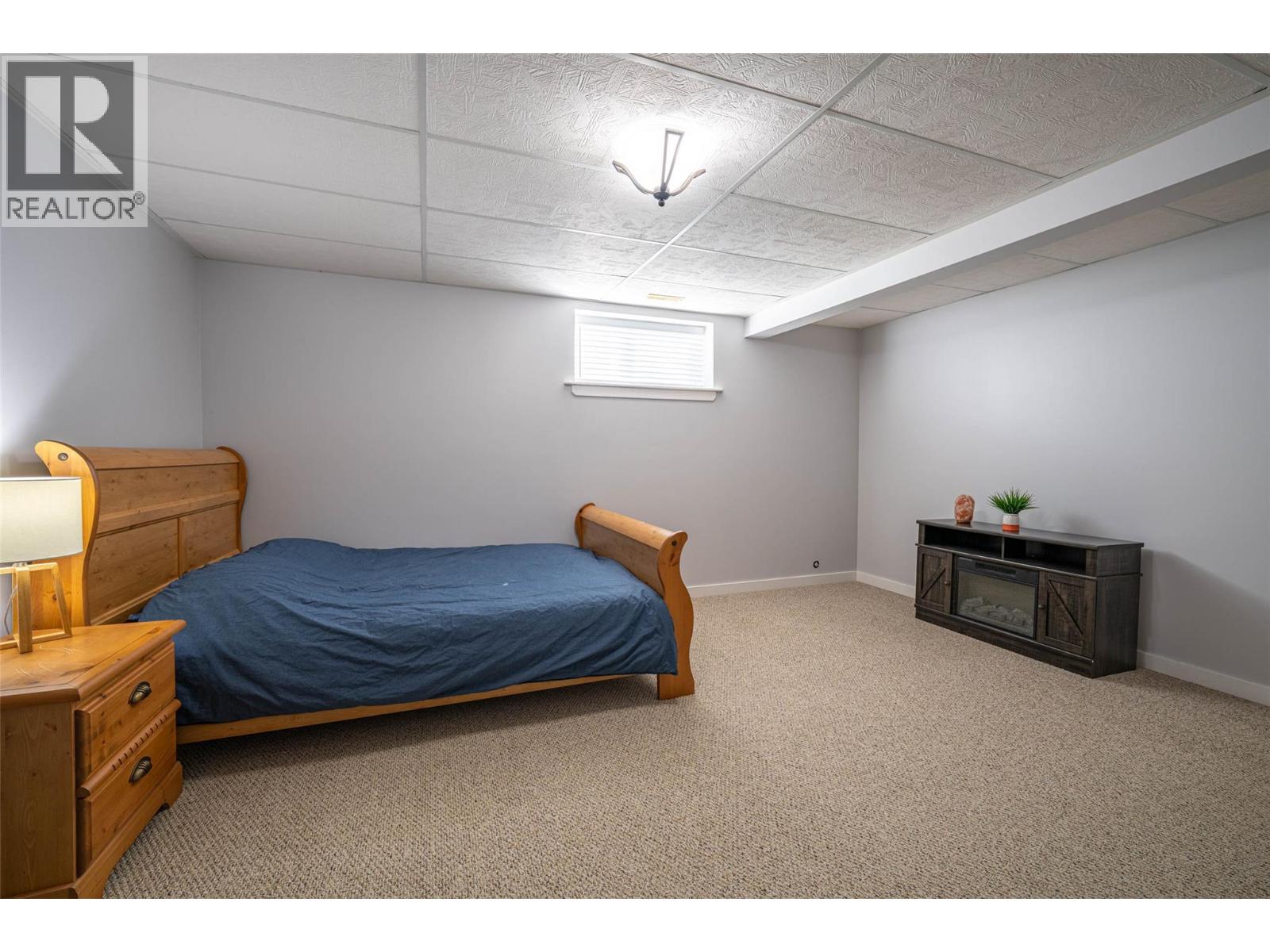 3774 Glover Avenue, Armstrong