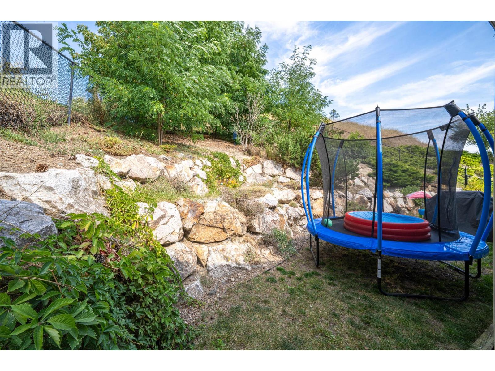 3774 Glover Avenue, Armstrong