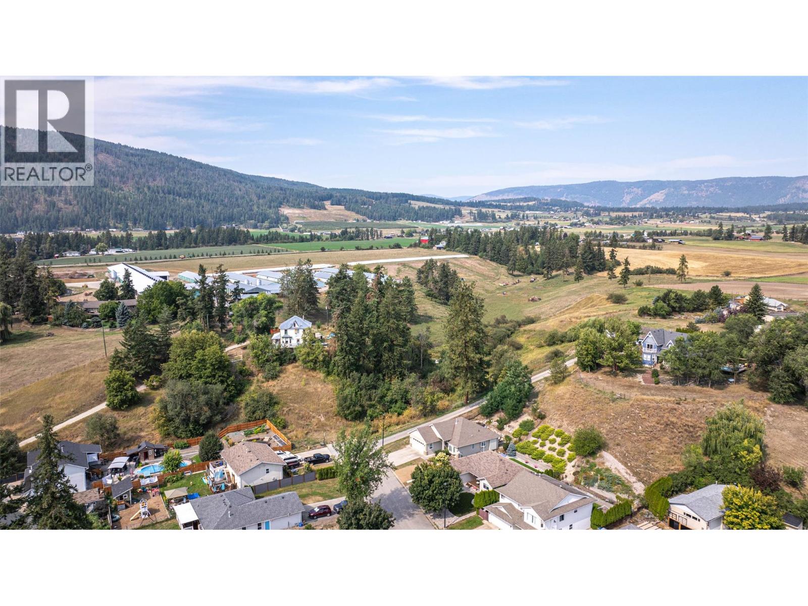 3774 Glover Avenue, Armstrong