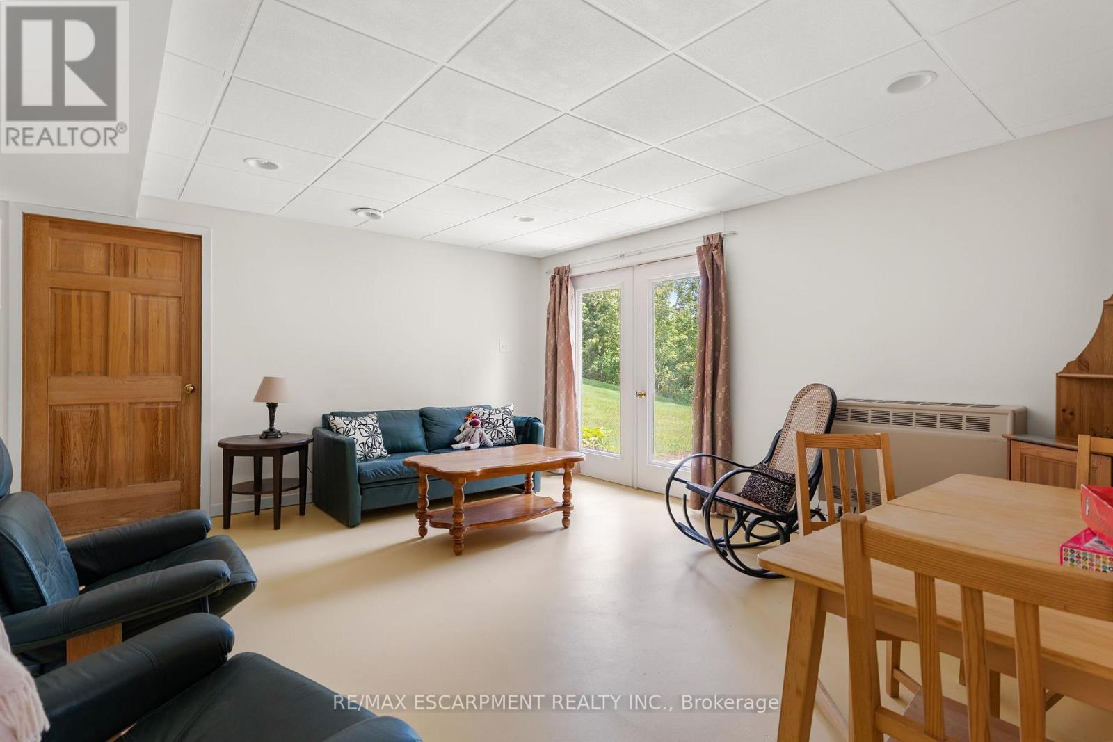 50 EVERETT ROAD - 32