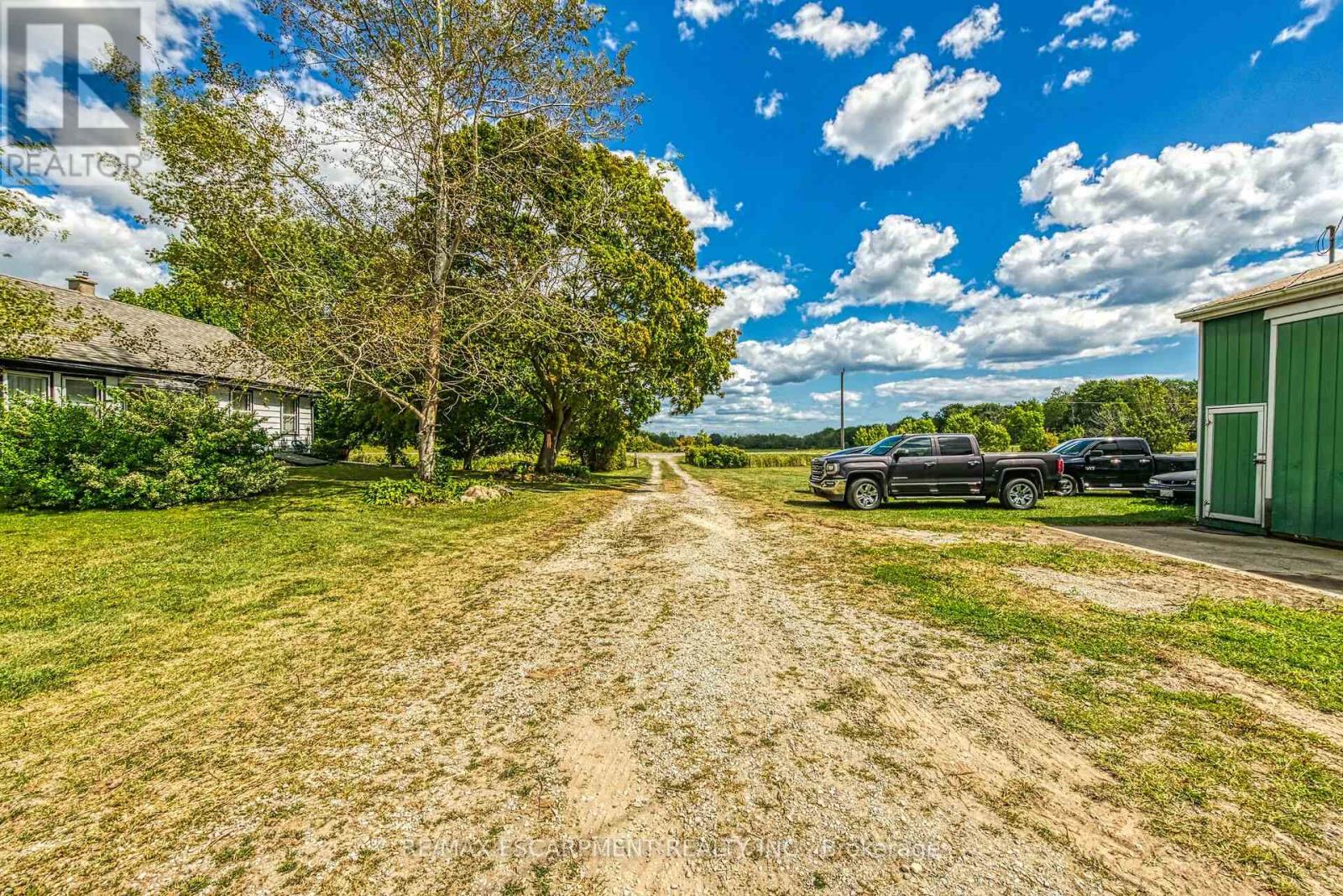 177 BROOKLIN ROAD - 30