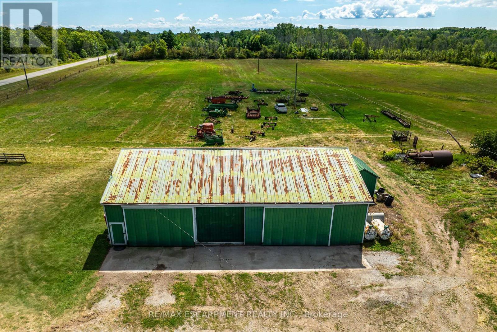 Photo 39 of 177 Brooklin Road, Haldimand ON