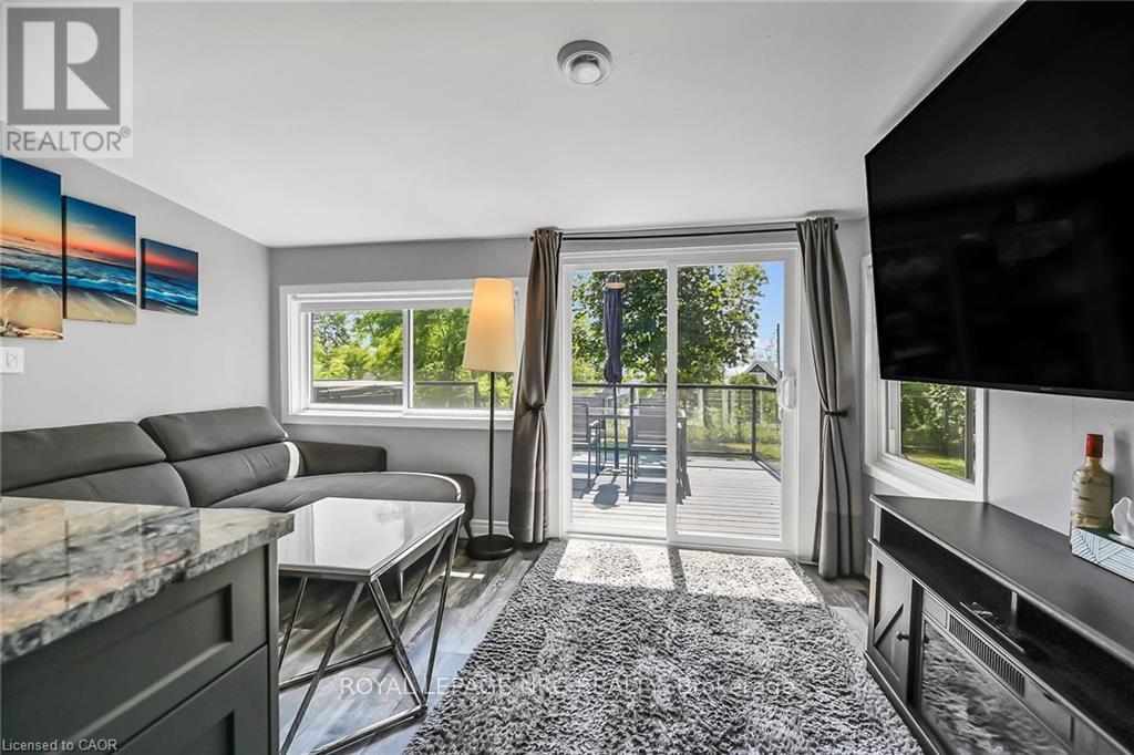 Photo 15 of 33 Dover Street, Haldimand ON