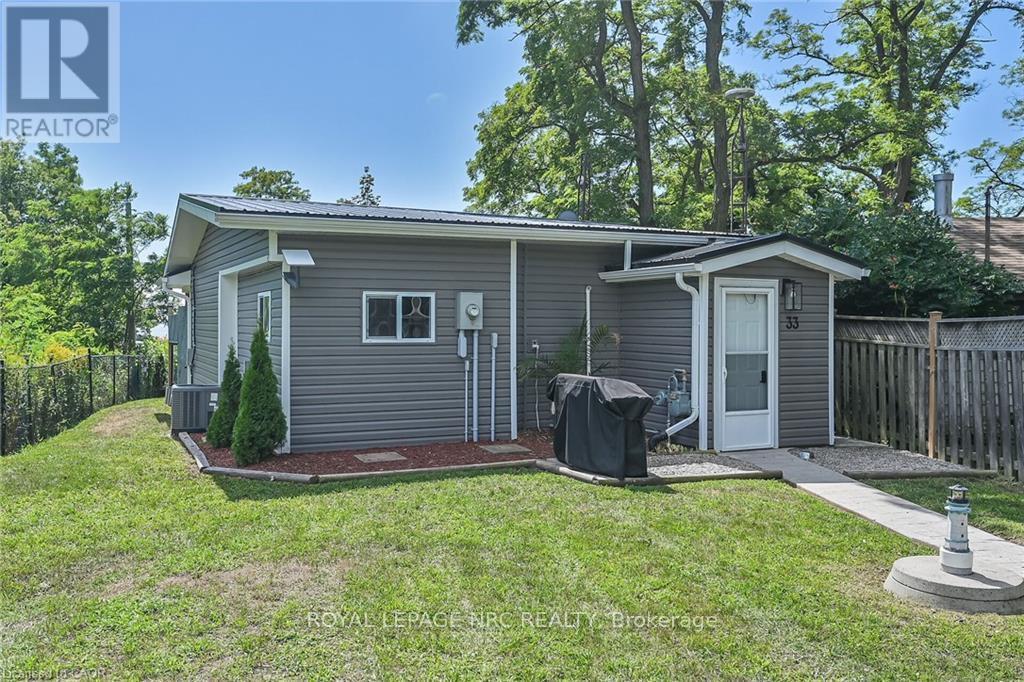 Photo 34 of 33 Dover Street, Haldimand ON