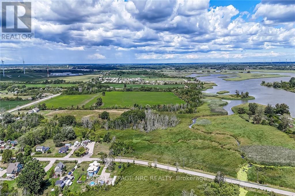 Photo 41 of 33 Dover Street, Haldimand ON