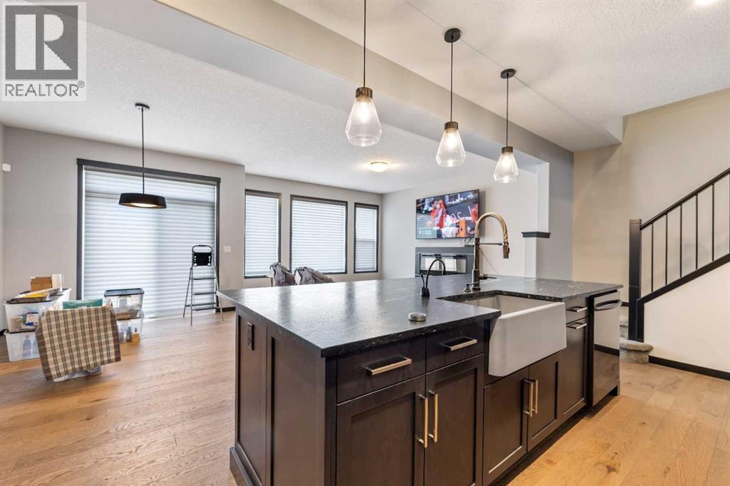 Photo 8 of 54 Sage Bluff Rise Nw, Calgary AB