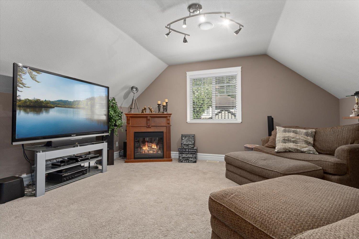 Photo 20 of 3552 Bassano Terrace, Abbotsford BC