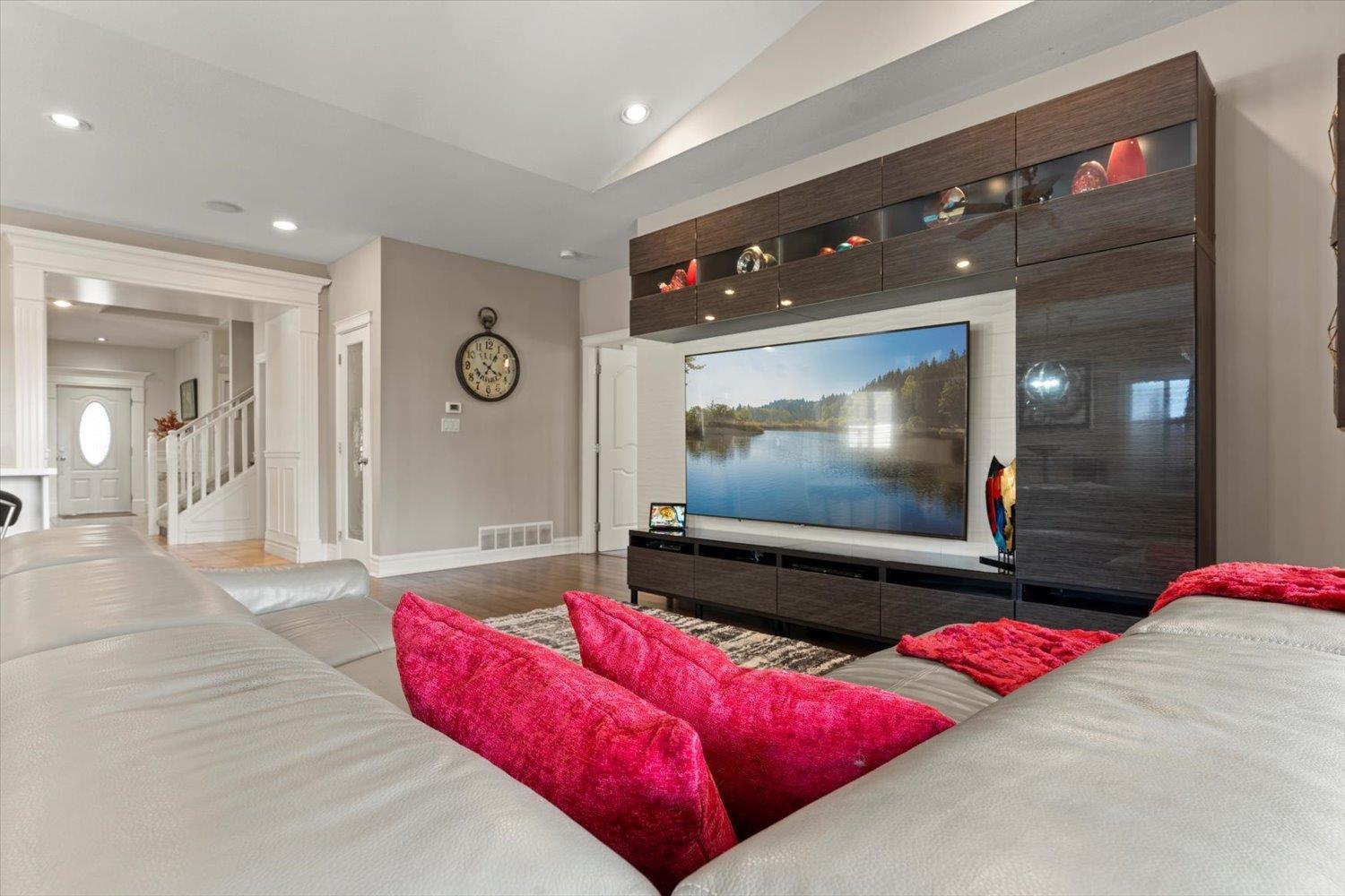 Photo 11 of 3552 Bassano Terrace, Abbotsford BC