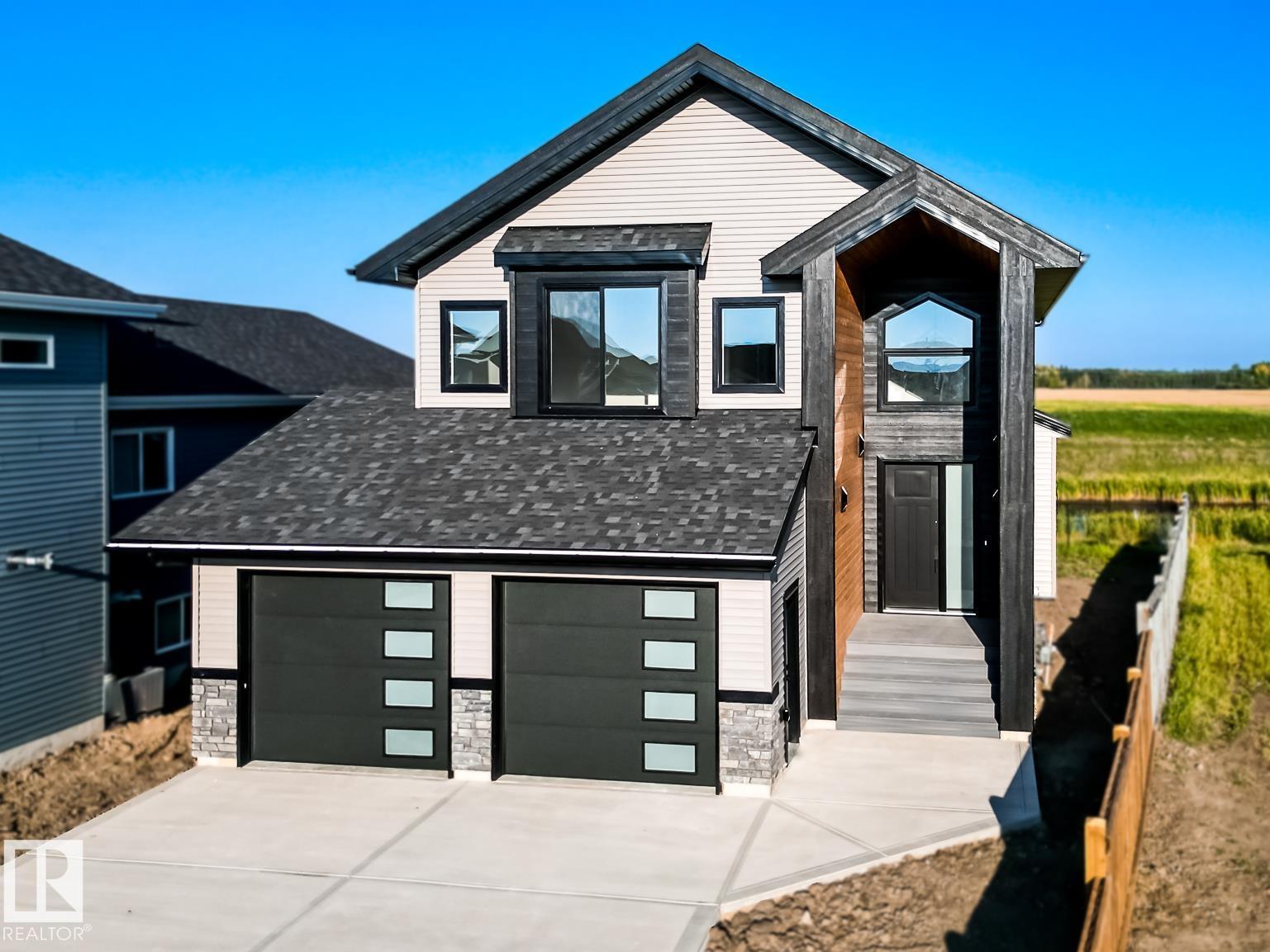 Photo 2 of 8501 87 St, Grande Prairie AB