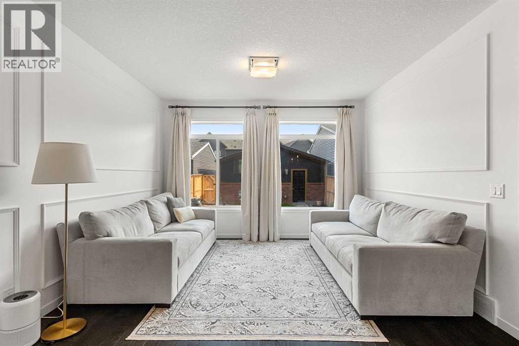 Photo 14 of 520 Belmont Heath Sw, Calgary AB