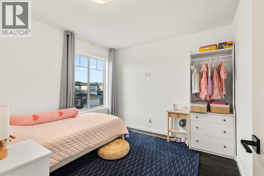 Photo 23 of 520 Belmont Heath Sw, Calgary AB