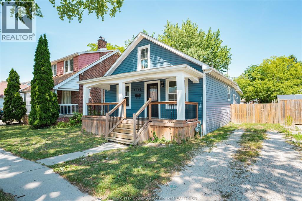 Photo 2 of 2362 Cadillac, Windsor ON