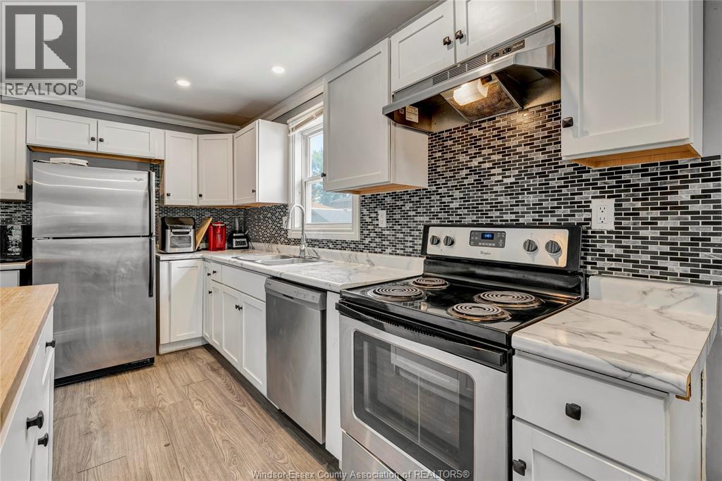Photo 8 of 2362 Cadillac, Windsor ON