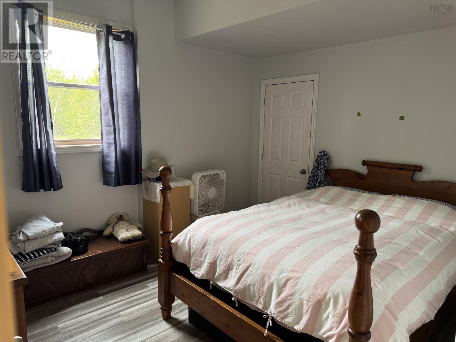 Property 13 of 32 of 5982 Stellarton Trafalgar Road