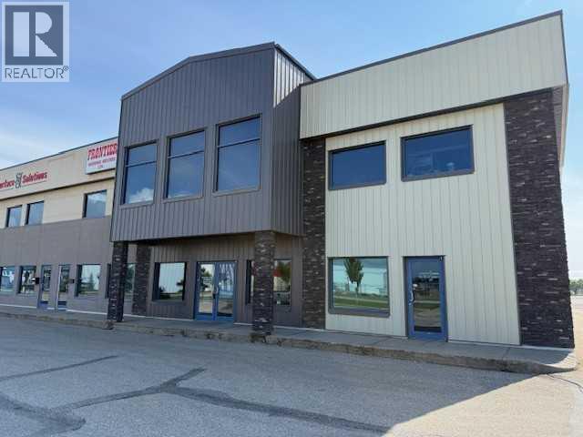 Photo 9 of 101 8715 109 Street, Grande Prairie AB