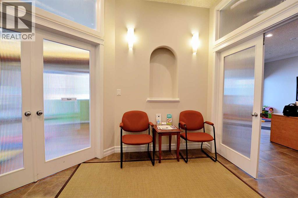 Photo 15 of 101 8715 109 Street, Grande Prairie AB