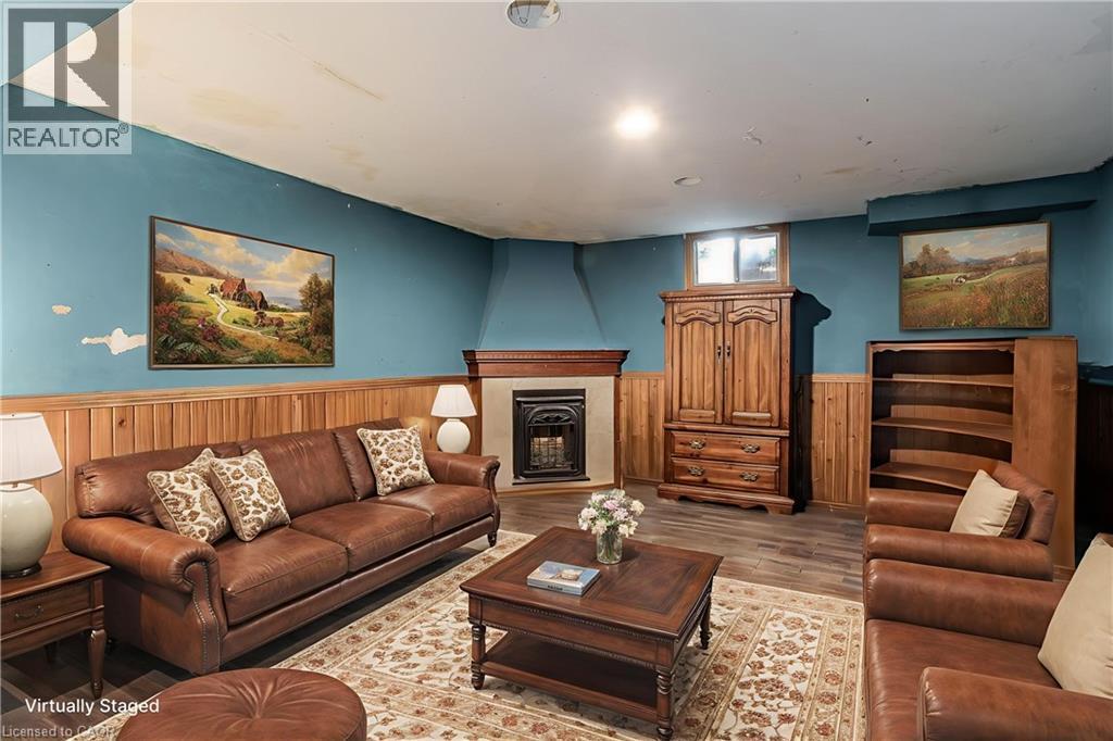 Photo 19 of 4050 Longmoor Drive, Burlington ON