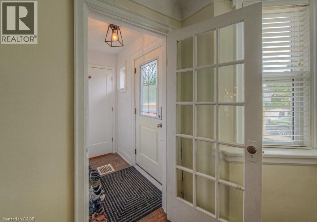Photo 5 of 239 Rosewood Road, Hamilton ON