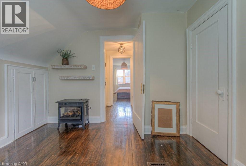 Photo 29 of 239 Rosewood Road, Hamilton ON