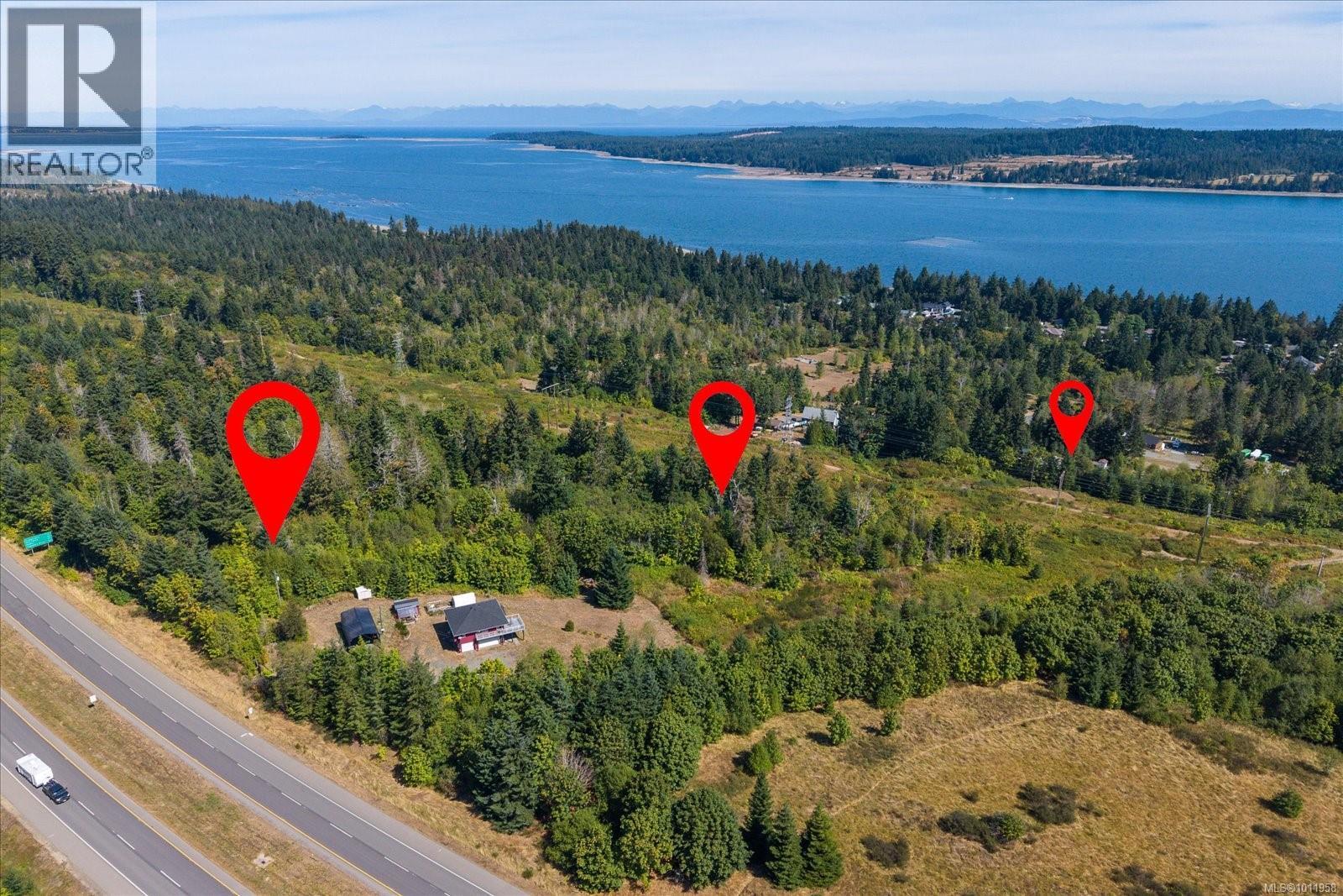 Photo 12 of 6593 Country Rd, Fanny Bay BC