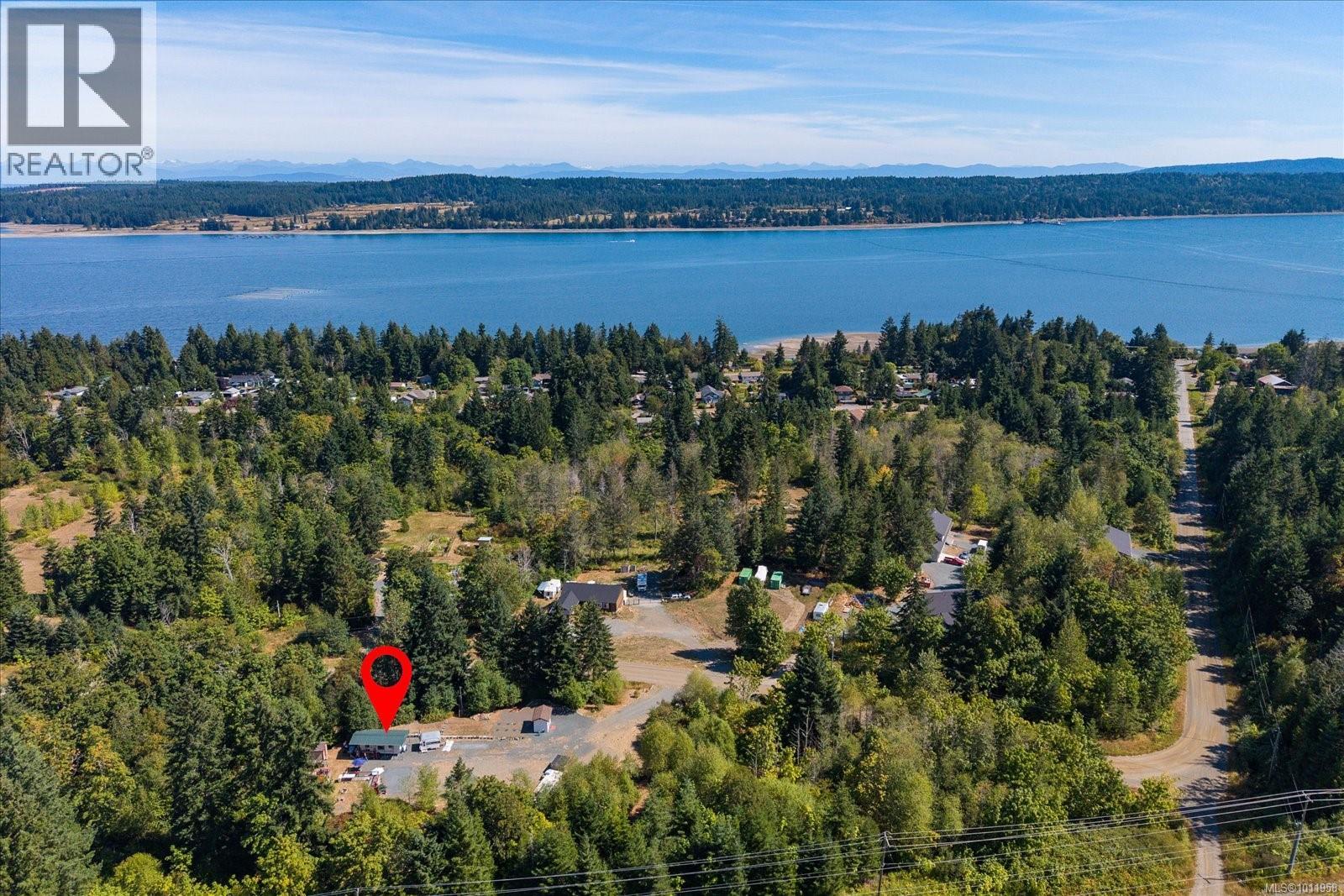 Photo 32 of 6593 Country Rd, Fanny Bay BC