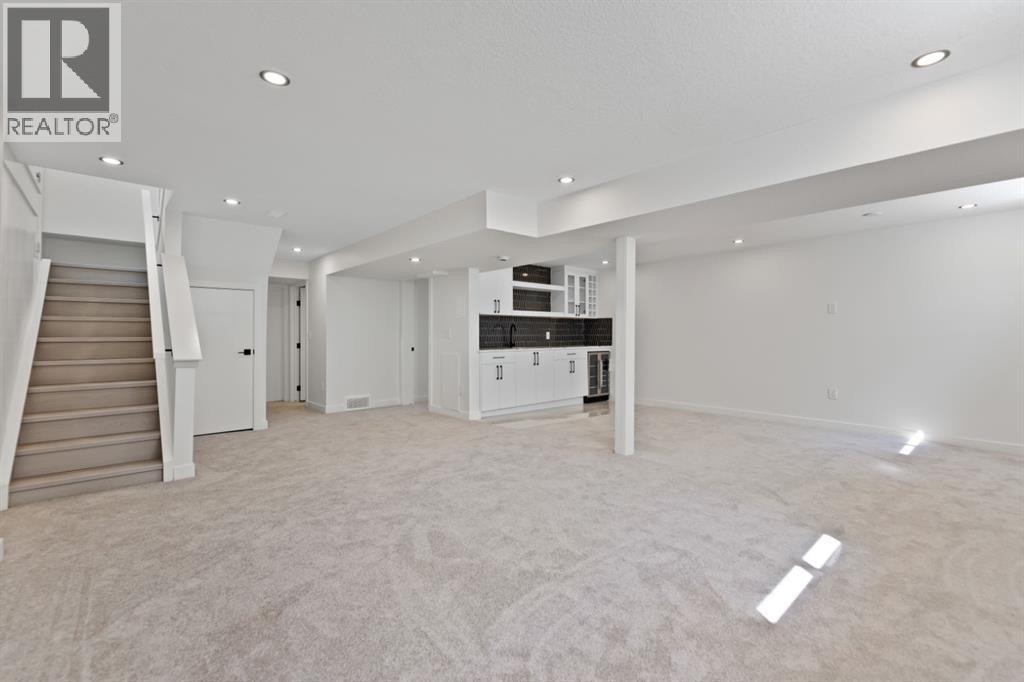 Photo 24 of 3419 19 Street Nw, Calgary AB