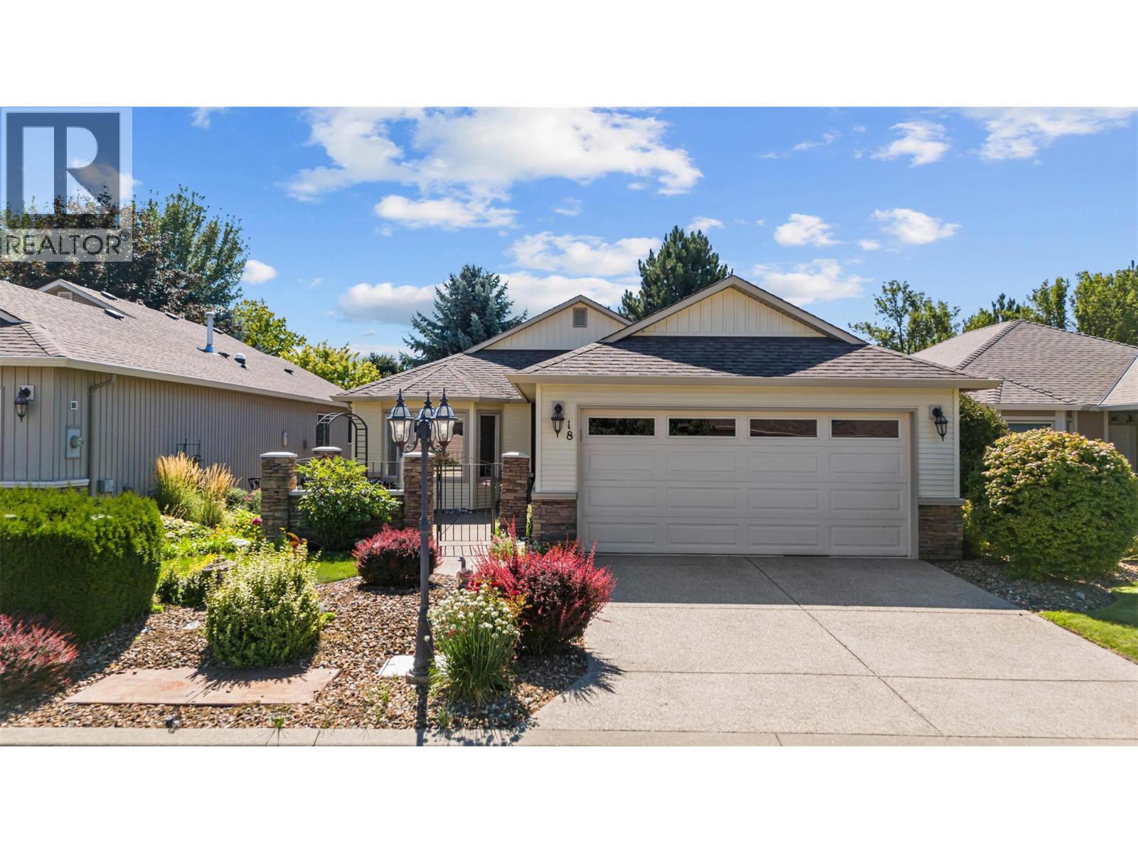 Photo 2 of 2365 Stillingfleet Road Unit 18, Kelowna BC
