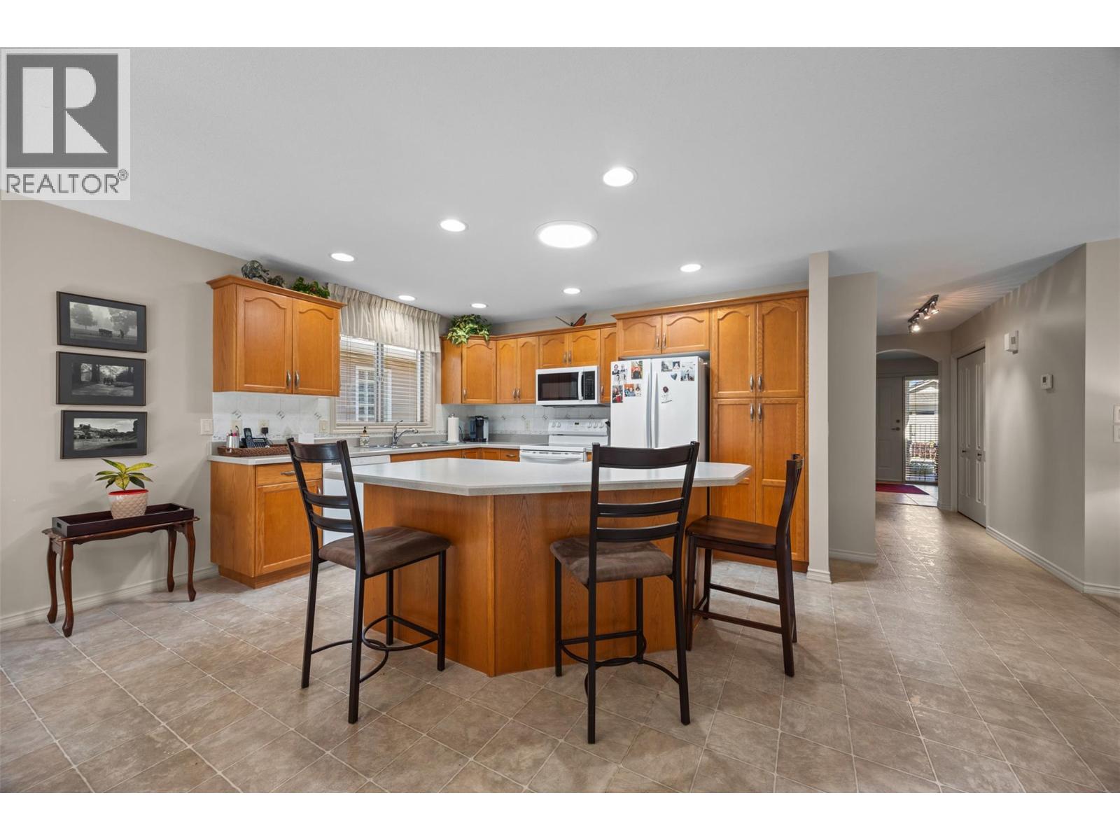 Photo 11 of 2365 Stillingfleet Road Unit 18, Kelowna BC