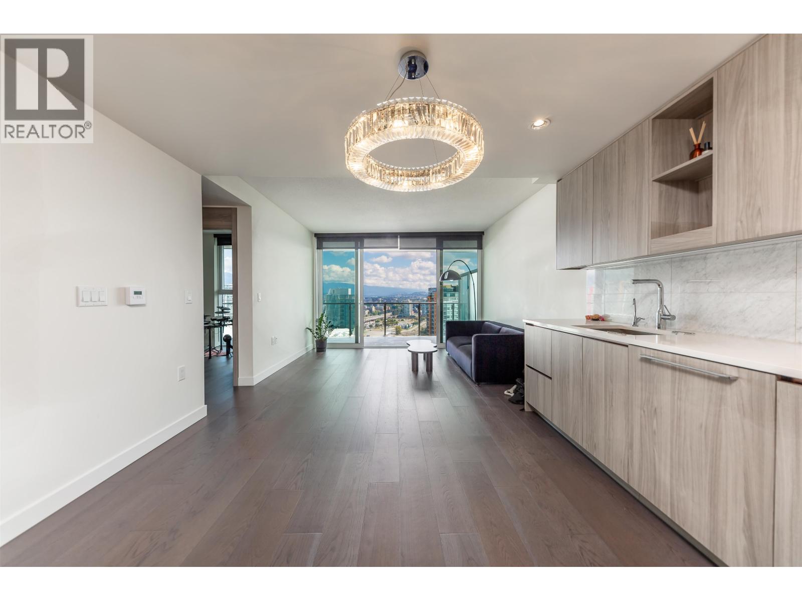 Photo 6 of 2816 89 Nelson Street, Vancouver BC