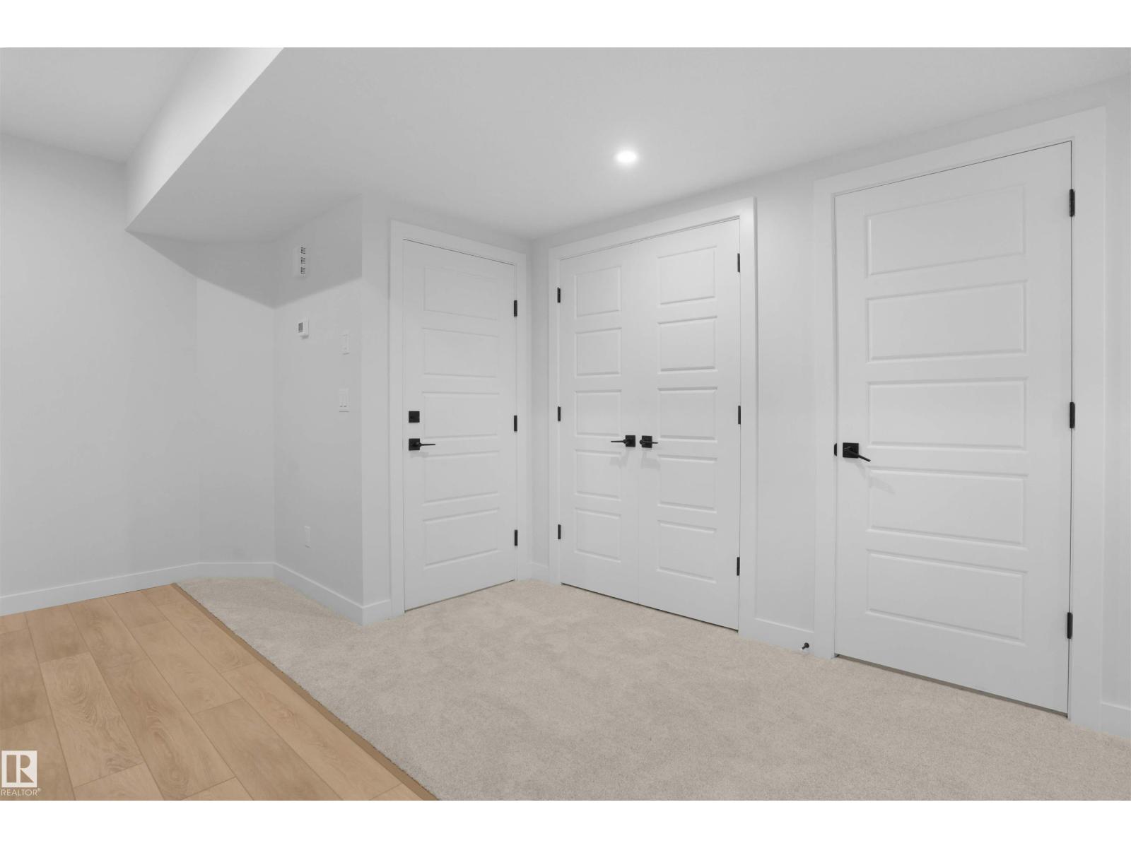 Photo 36 of 22519 88 Ave Nw, Edmonton AB