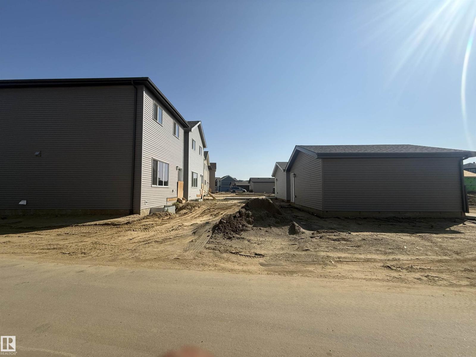 Photo 55 of 22519 88 Ave Nw, Edmonton AB