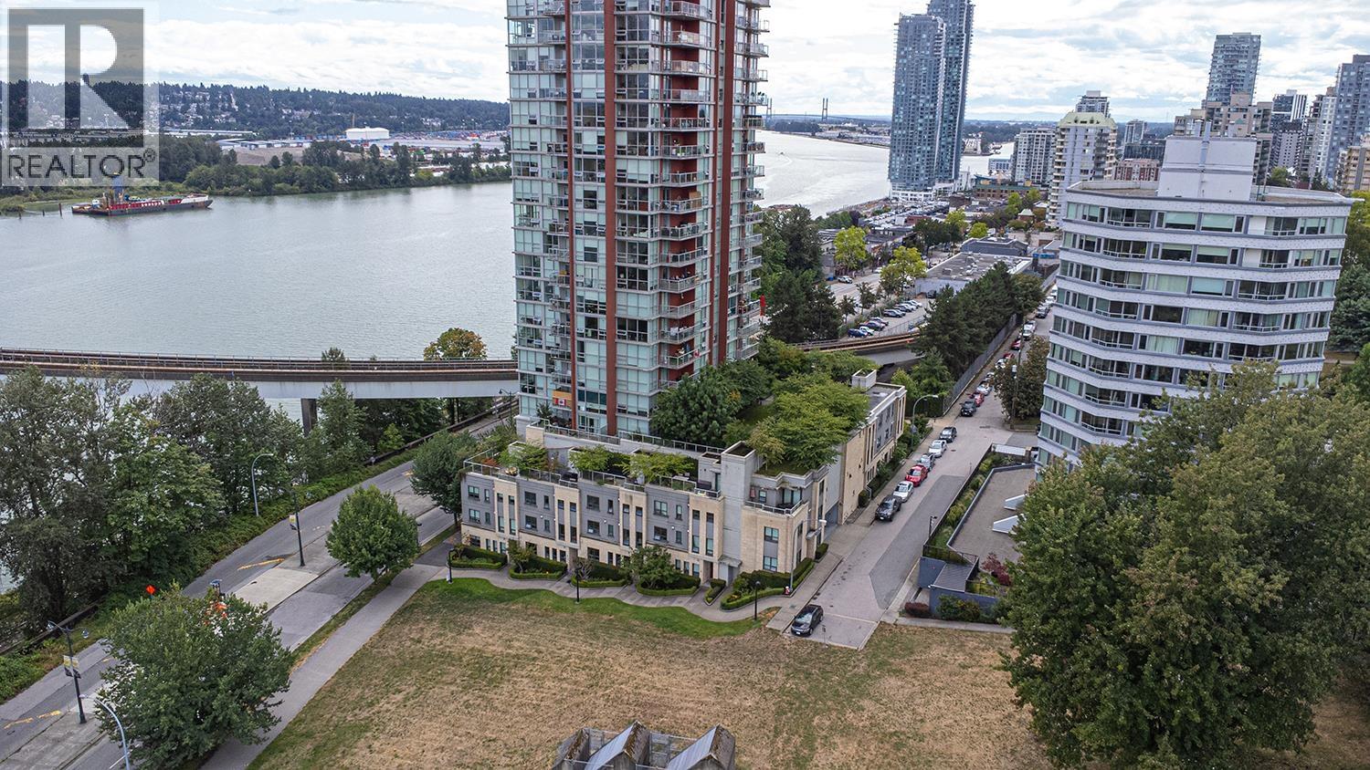 Photo 10 of Th 3 125 Columbia Street, New Westminster BC
