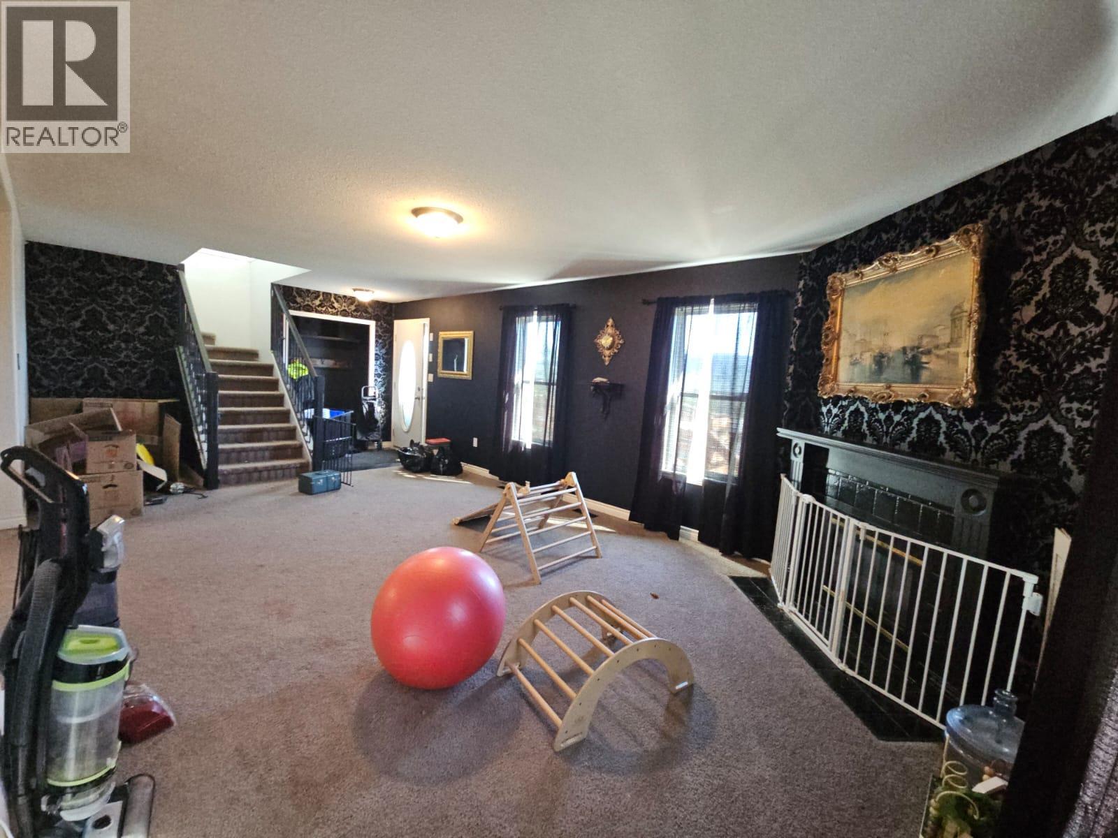 5200 45 Avenue, Chetwynd