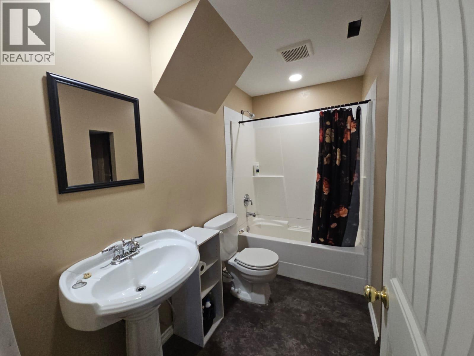 5200 45 Avenue, Chetwynd