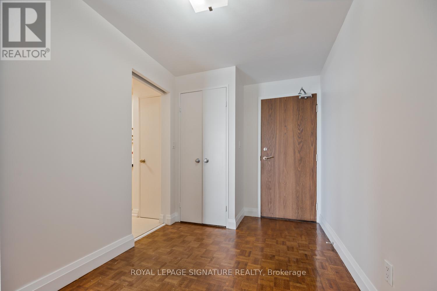 Photo 21 of 1602 260 Heath Street W, Toronto ON
