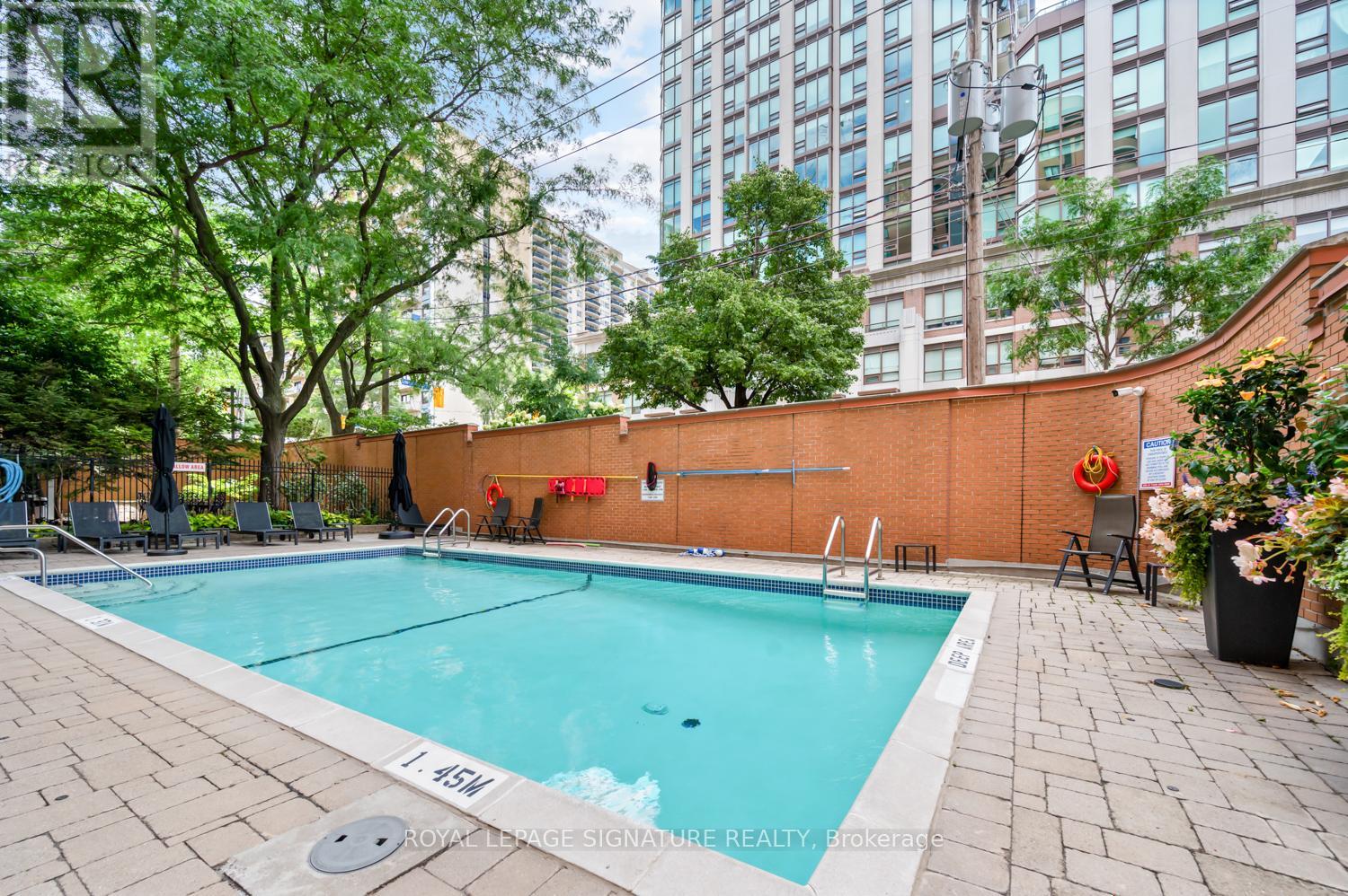 Photo 23 of 1602 260 Heath Street W, Toronto ON