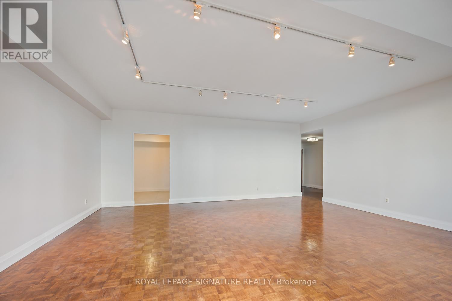 Photo 9 of 1602 260 Heath Street W, Toronto ON