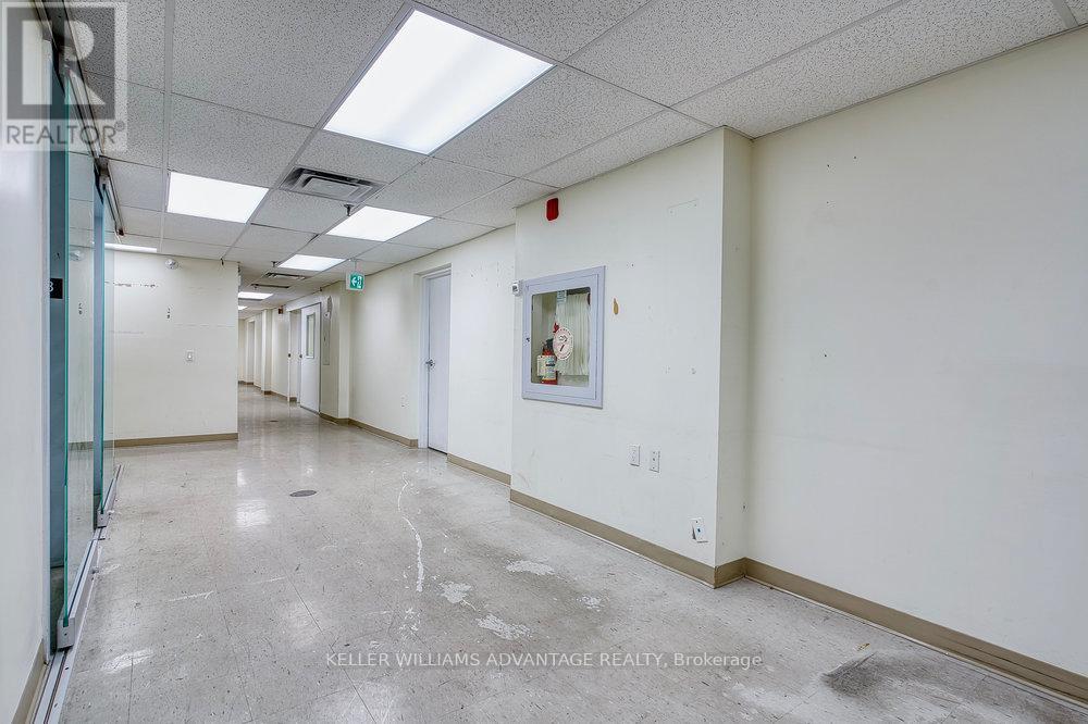 Photo 7 of Basement 302 Spadina Avenue, Toronto ON