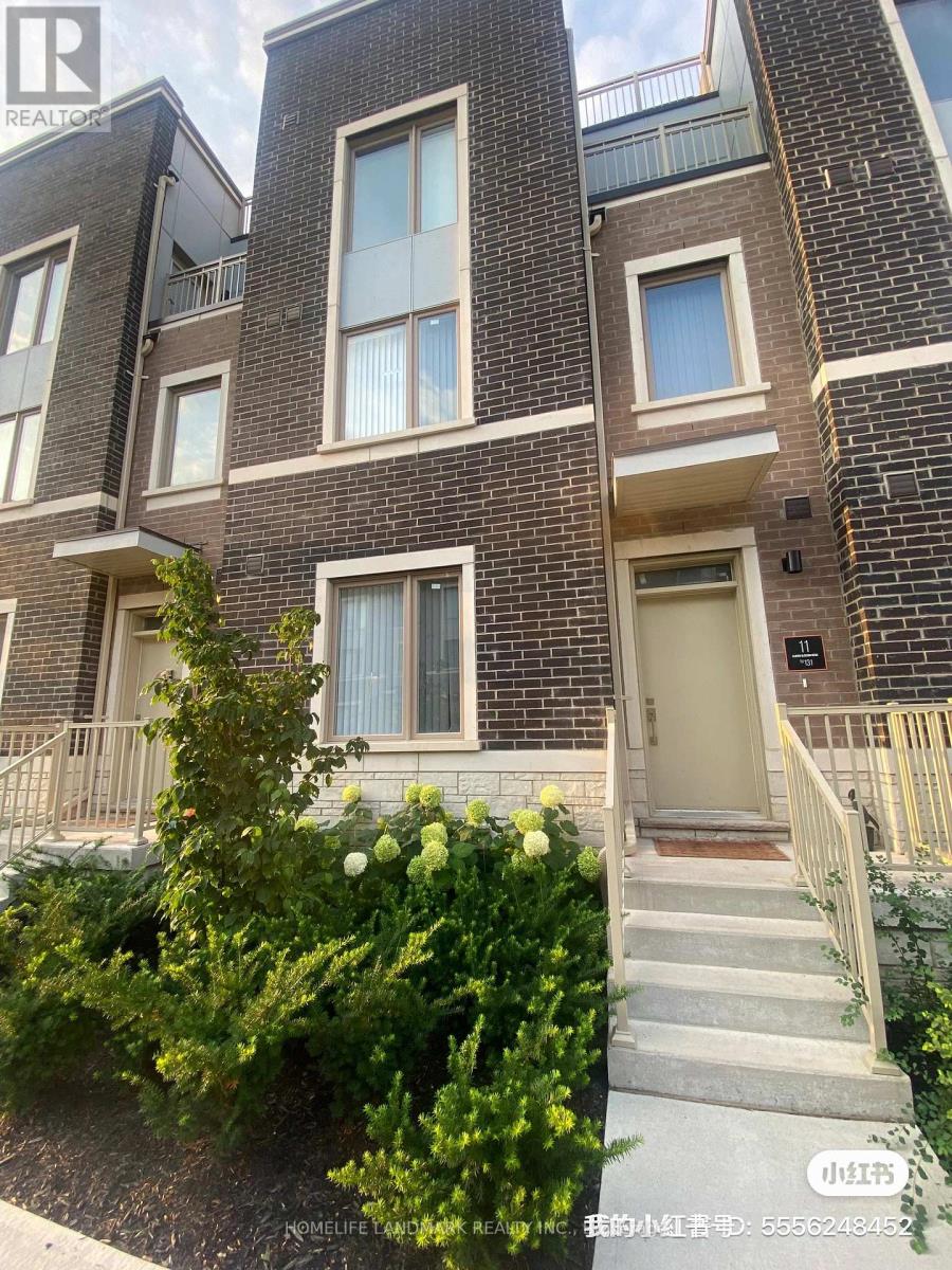 Photo 1 of 131 11 Almond Blossom Mews, Vaughan ON