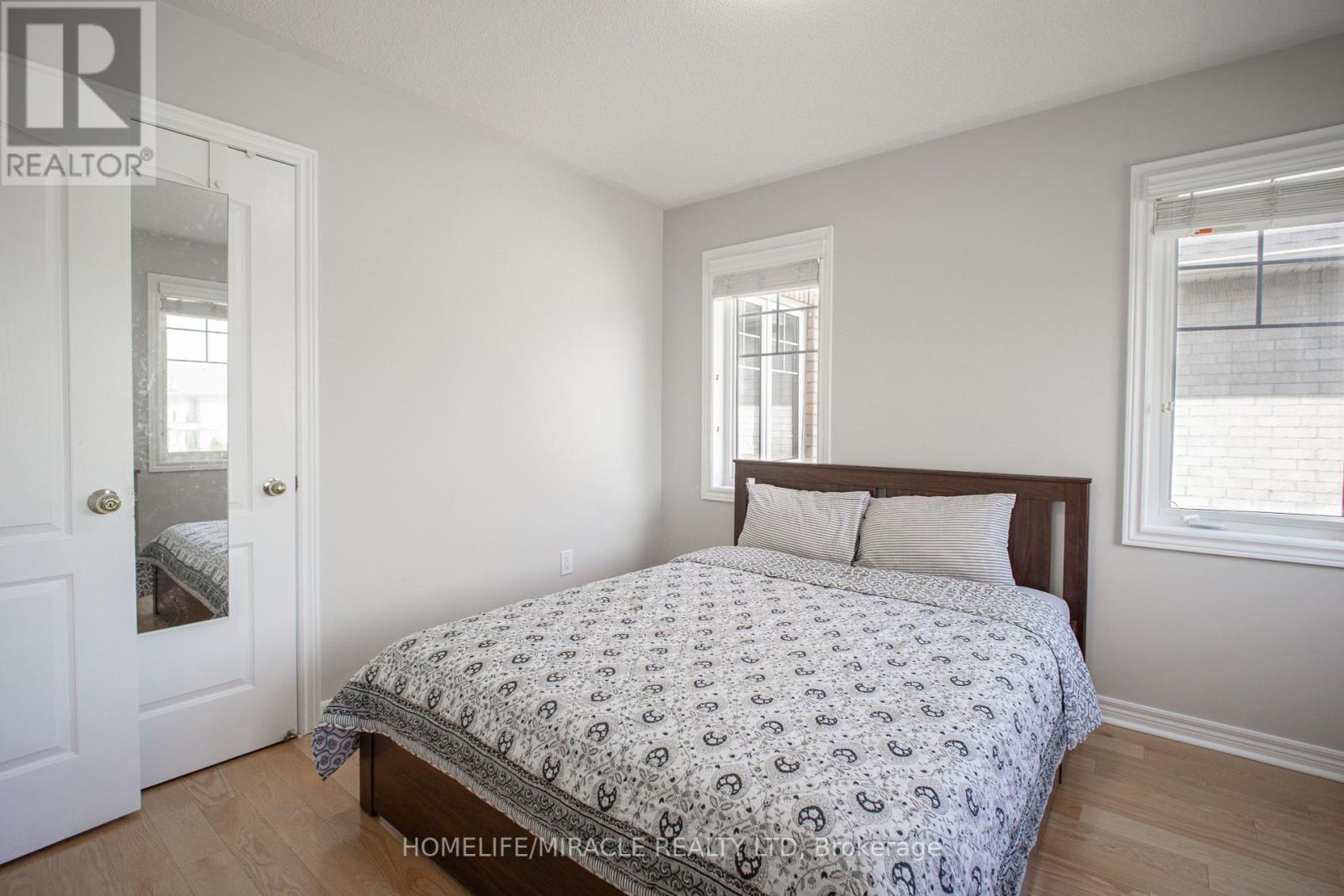 Photo 28 of 824 Millard Street, Whitchurchstouffville ON