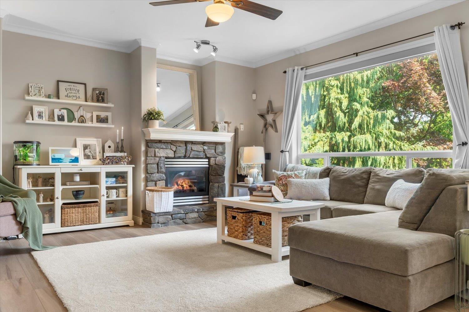 Photo 4 of 6030 Glenmore Drive Sardis South, Chilliwack BC