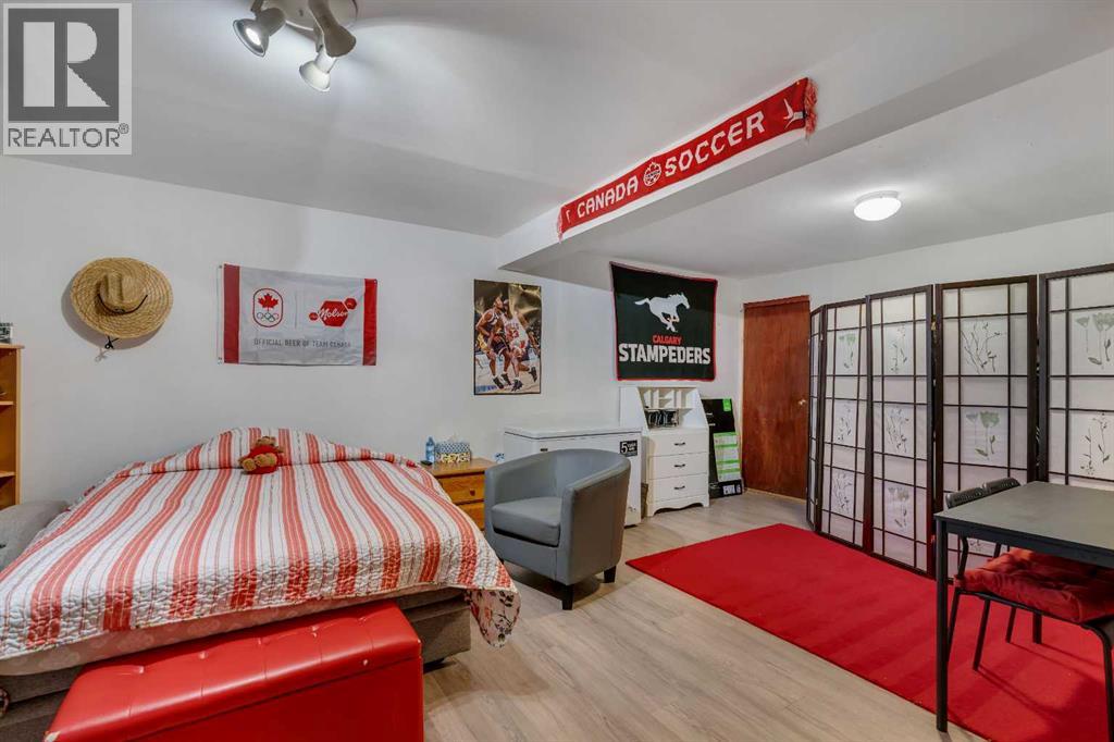 Photo 22 of 71 Rivercrest Circle Se, Calgary AB